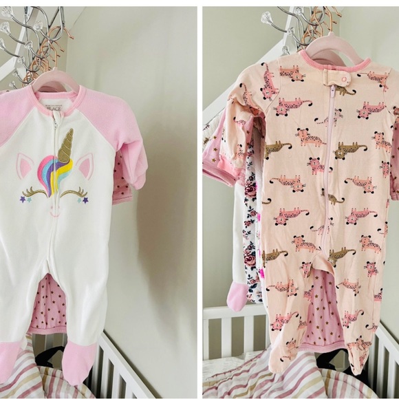 Baby Girl Clothes Lot Newborn 0 - 6 Months Pajama Bodysuit Onesies Footsies - Picture 12 of 16